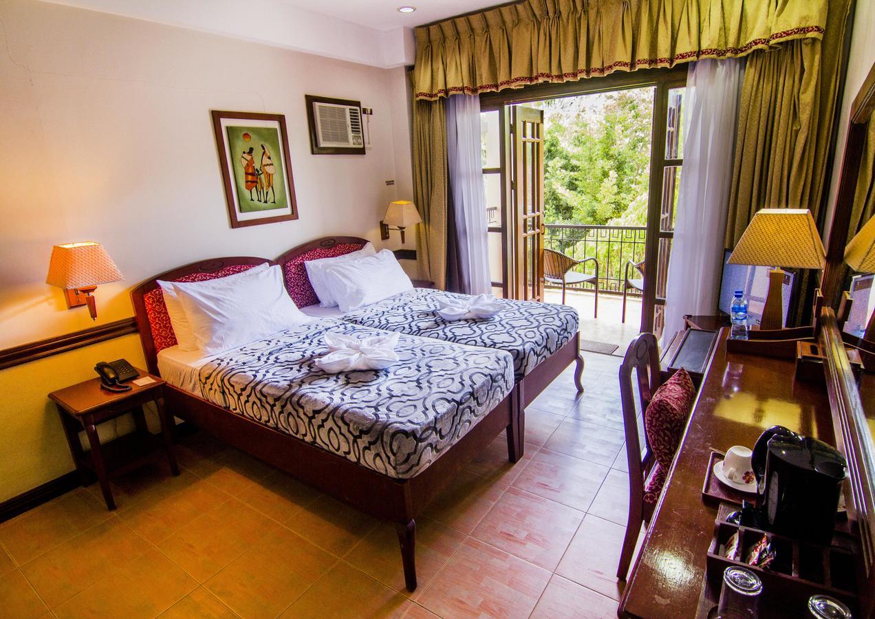 G'S Grand Resort And Convention Center Panglao Exterior foto